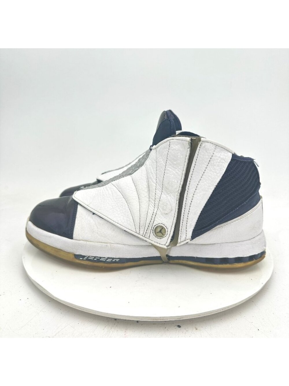 Nike Air Jordan 16 Retro Men Size 10 683075-106 Midnight Navy White Shoes